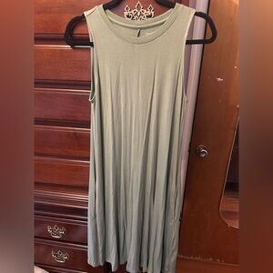 Time and Tru sleeveless dress